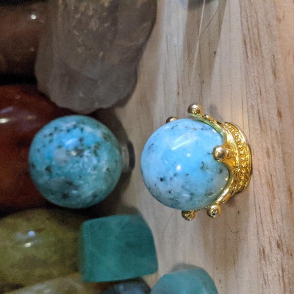 "The Prince" Chrysoprase mini sphere - Picture 4 of 4